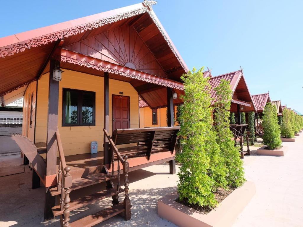 Prakaithong Hotel Amphoe Sawang Daen Din Εξωτερικό φωτογραφία