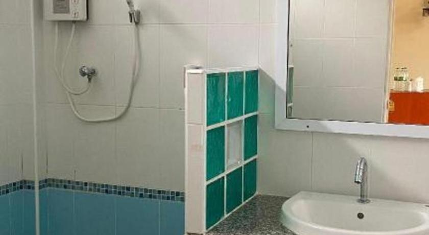Prakaithong Hotel Amphoe Sawang Daen Din Εξωτερικό φωτογραφία